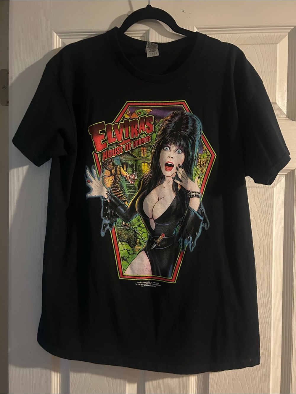 Gildan Black Elvira House of Horrors Graphic Tee